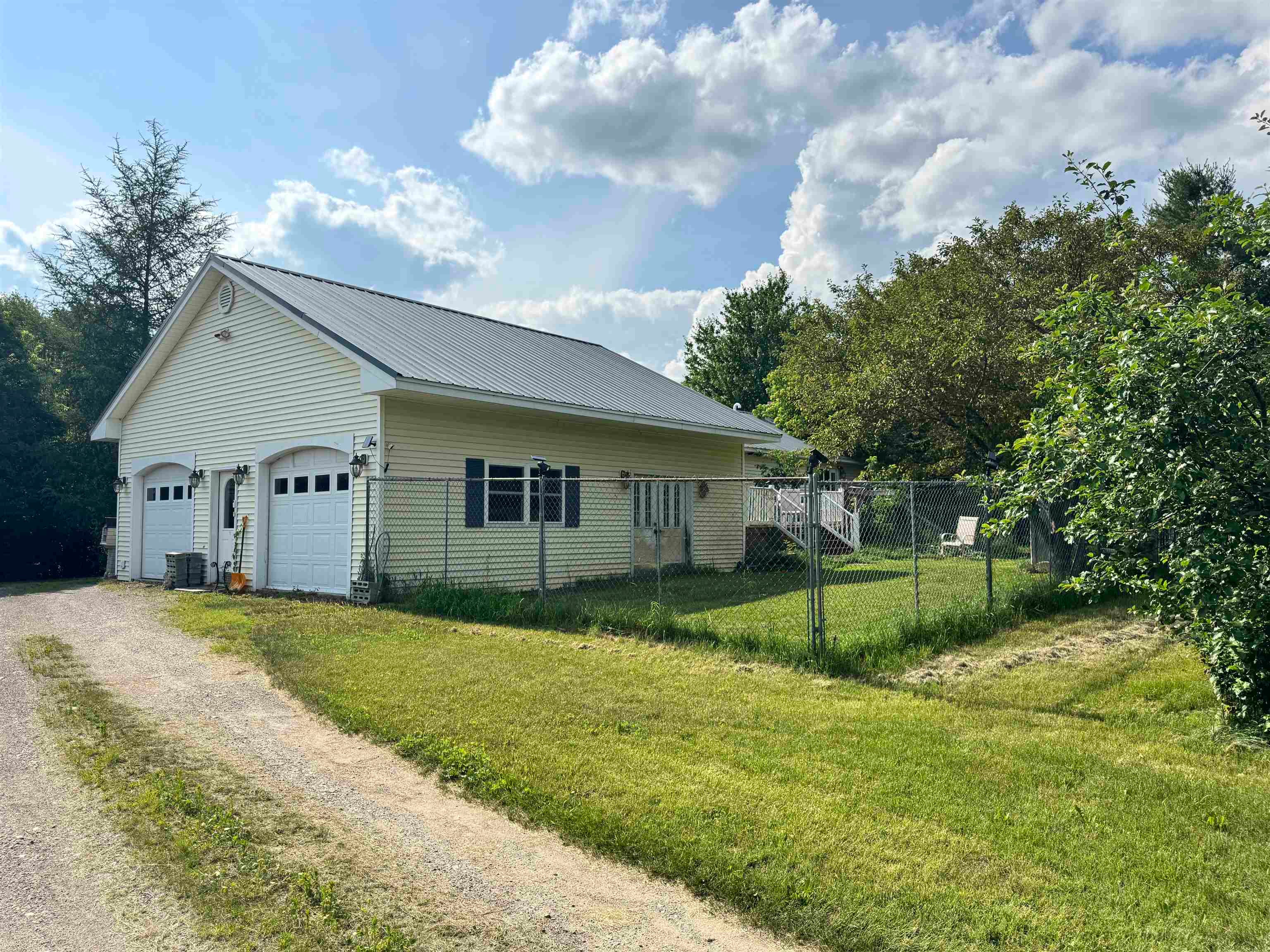 11 Mountain View Road