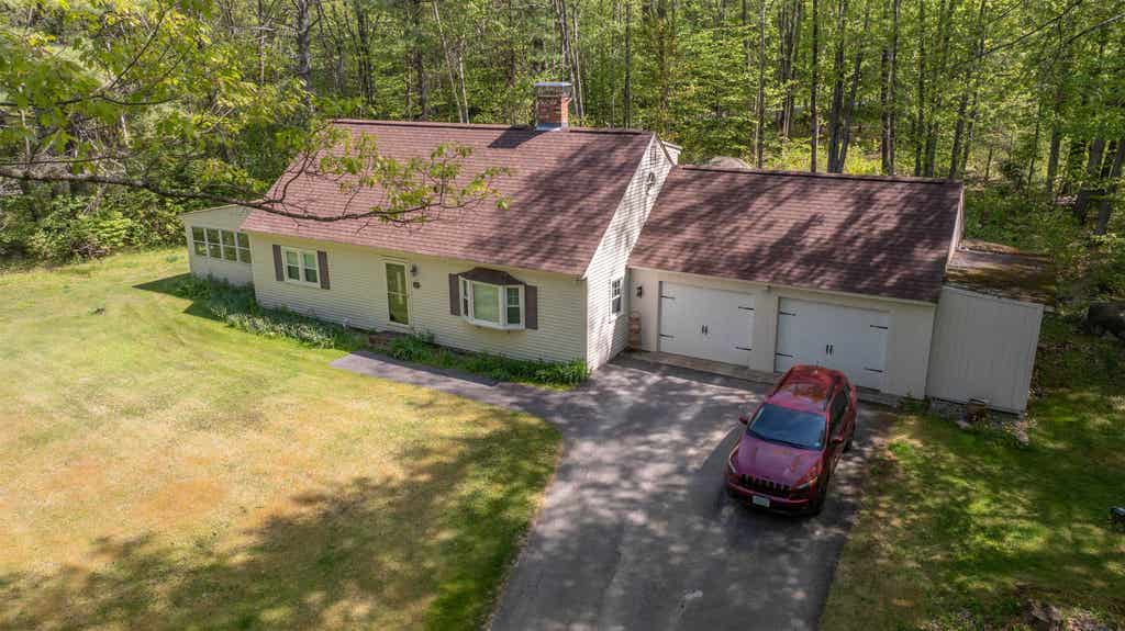Photo of 186 Old Bennington Road, Greenfield, NH 03047 (MLS # 5092132)