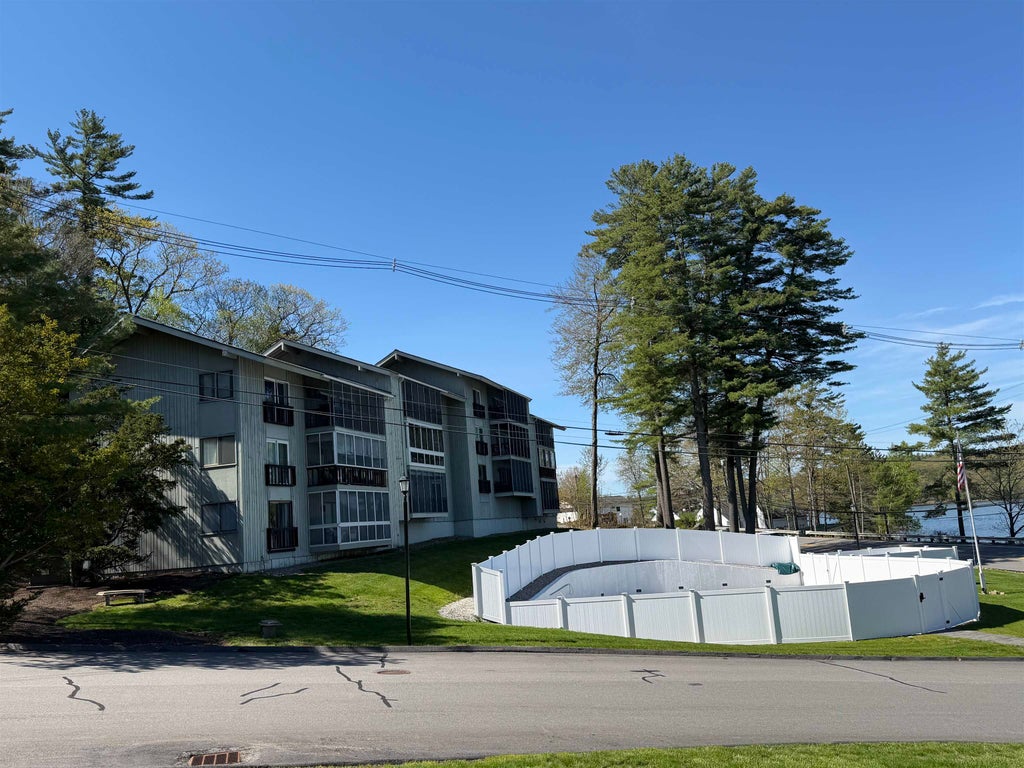 Photo of 883 Weirs Boulevard #2, Laconia, NH 03246 (MLS # 5089372)