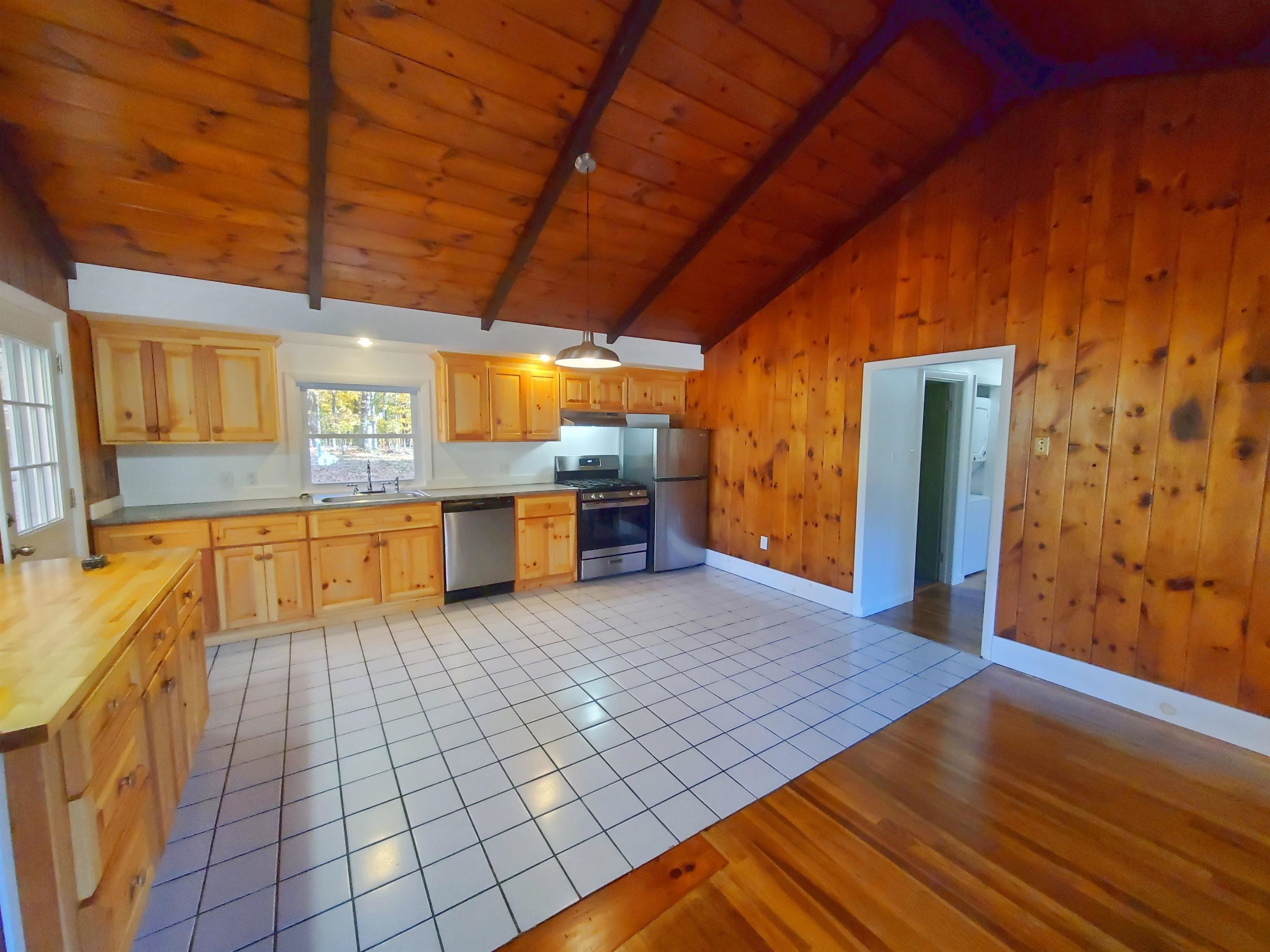 18 Anagance Lane