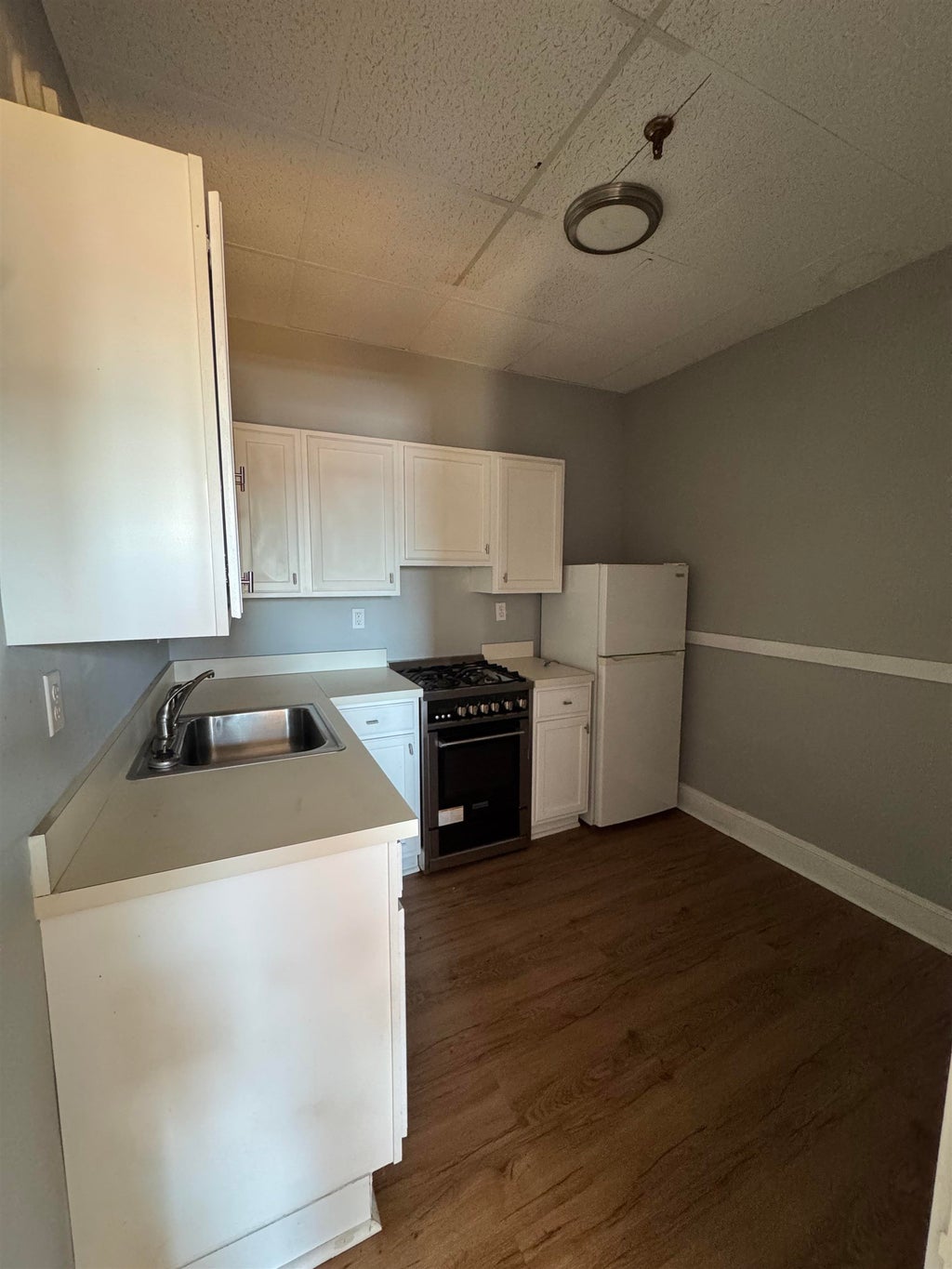 Photo of 13 Central Square #305, Keene, NH 03431 (MLS # 5106805)