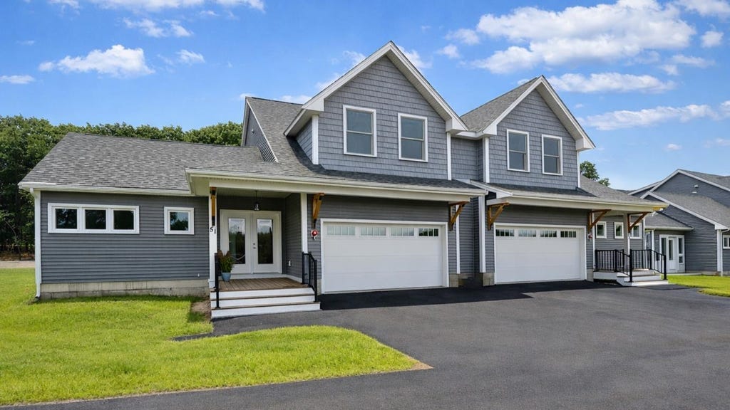 Photo of 5 Kasnet Drive, Rye, NH 03870 (MLS # 5102619)