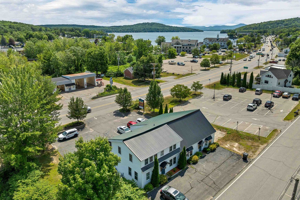 Photo of 328 Daniel Webster Highway #E, Meredith, NH 03253 (MLS # 5102806)