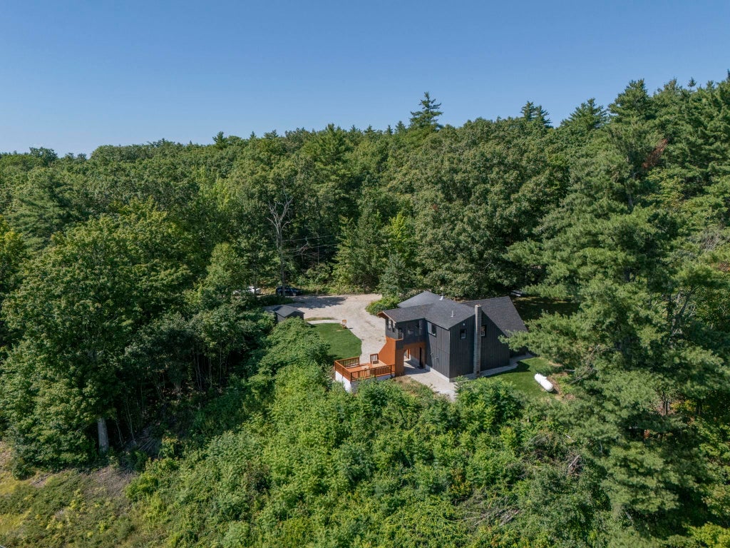 Photo of 78 Rangeway Road, Dunbarton, NH 03046 (MLS # 5103424)