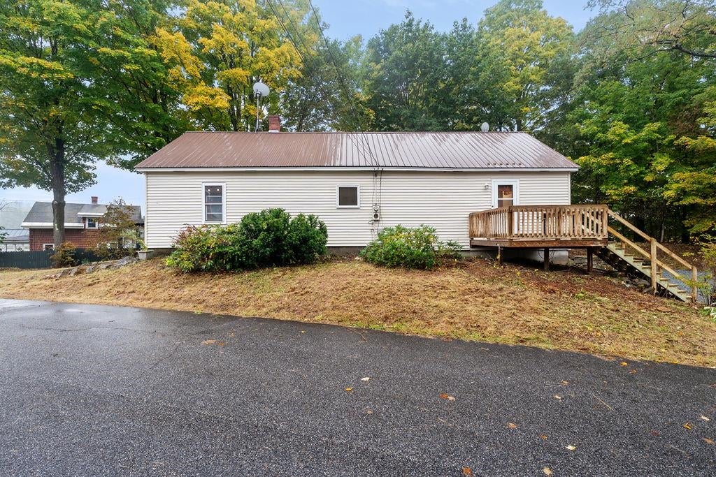 Photo of 23 Columbus Circle, Newport, NH 03773 (MLS # 5112094)