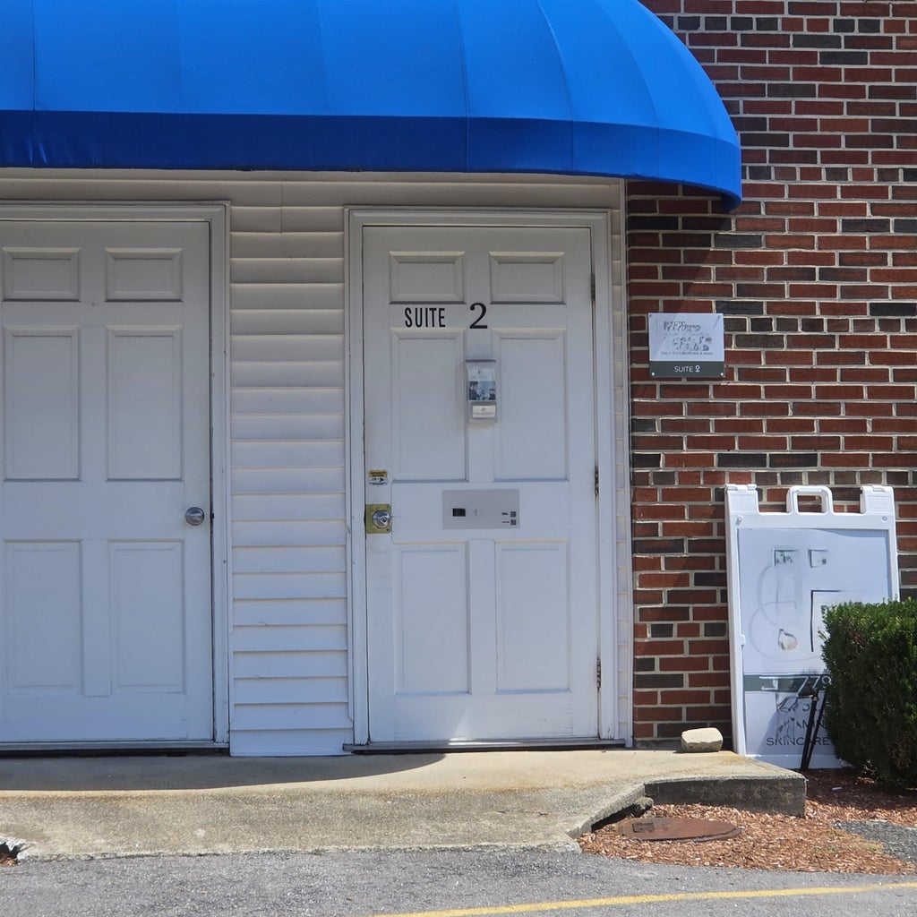 Photo of 185 Plaistow Road #Suite 2, Plaistow, NH 03865 (MLS # 5109197)