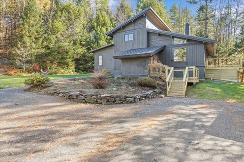 Photo of 81 Stowebury Road, Waterbury, VT 05677 (MLS # 5115610)