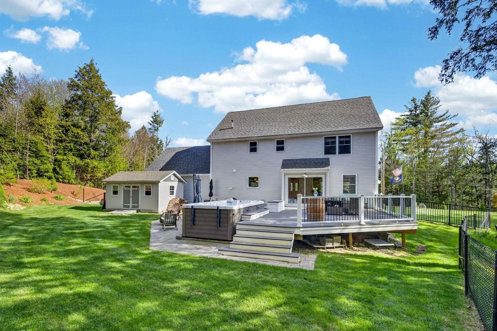 Photo of 21 N Mason Road, Brookline, NH 03033 (MLS # 5091271)