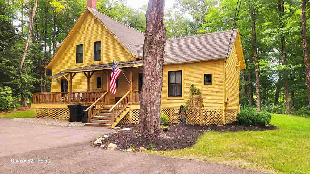 Photo of 14 Mitchell Street, Woodstock, NH 03251 (MLS # 5102341)