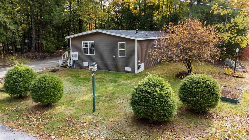 Photo of 46 Eagles Way, Alton, NH 03809 (MLS # 5114328)