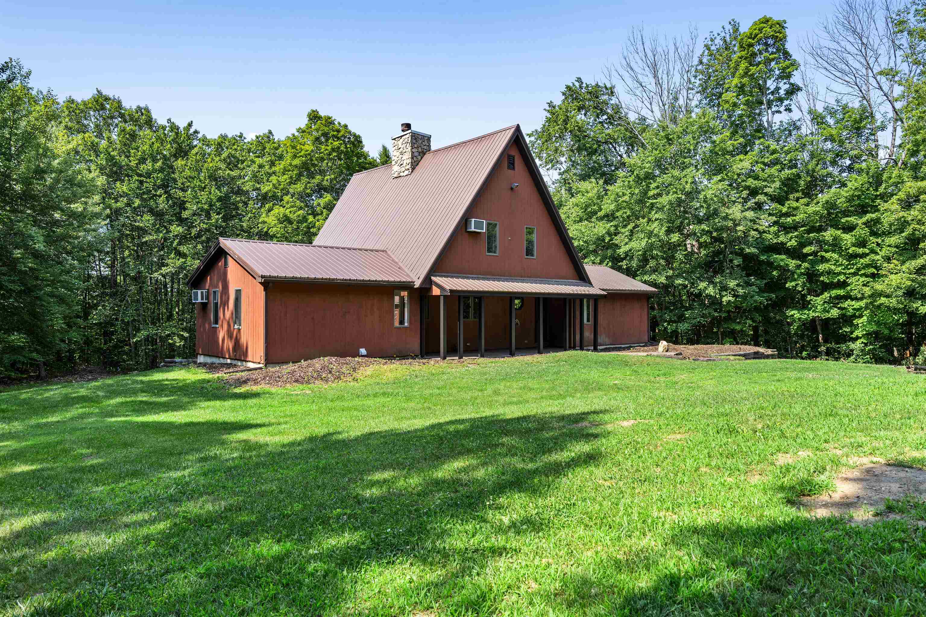 18 Bourdeau Road