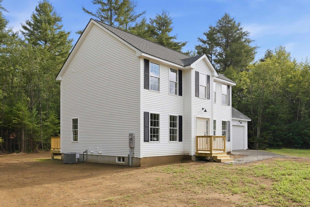 Photo of 27 Brook View Road, Newport, NH 03773 (MLS # 5099020)