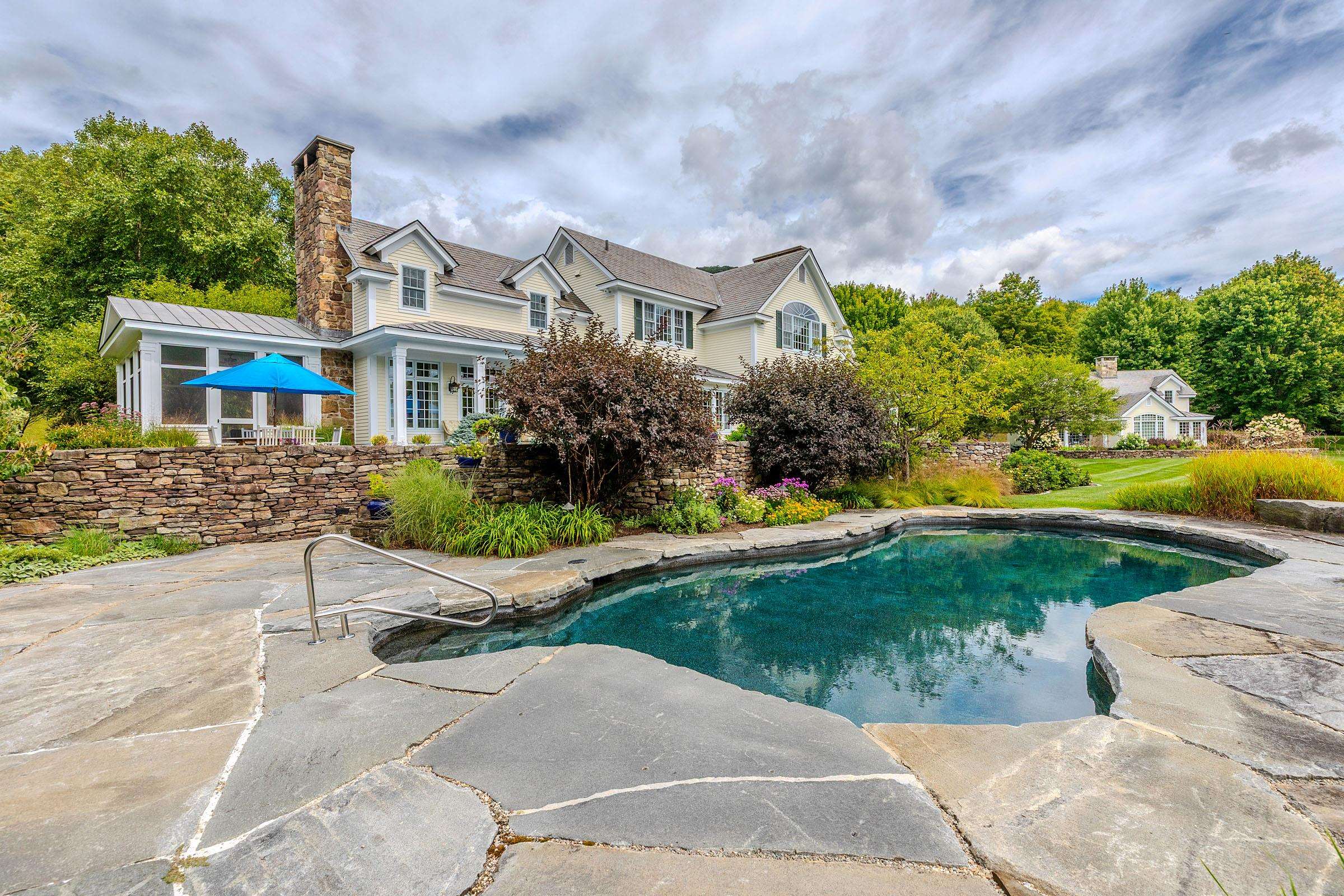 325 Twin Willows Lane