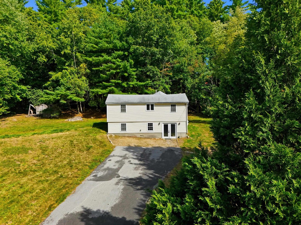 Photo of 9 Zapora Drive, Hooksett, NH 03106 (MLS # 5109437)