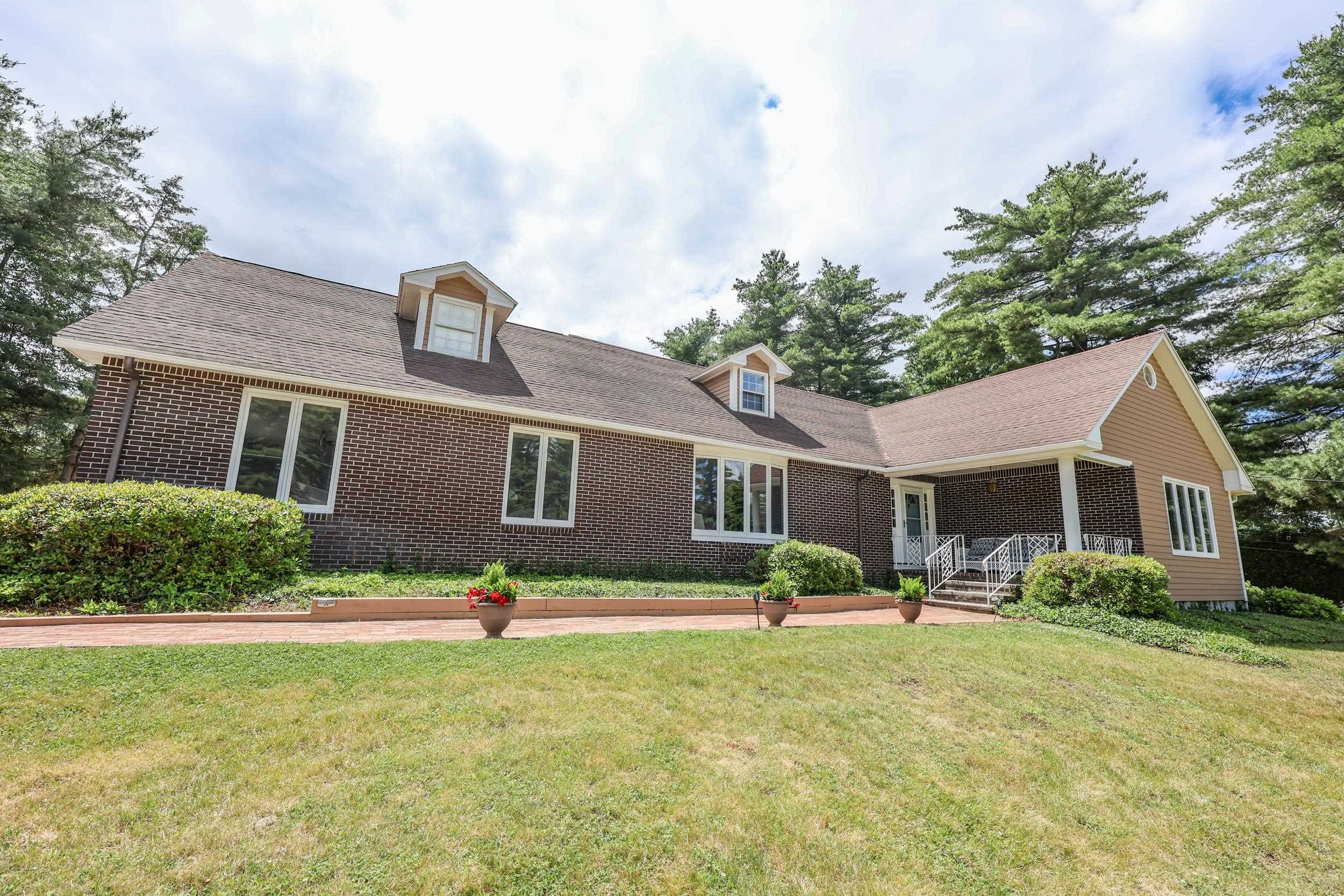 3 Mockingbird Lane