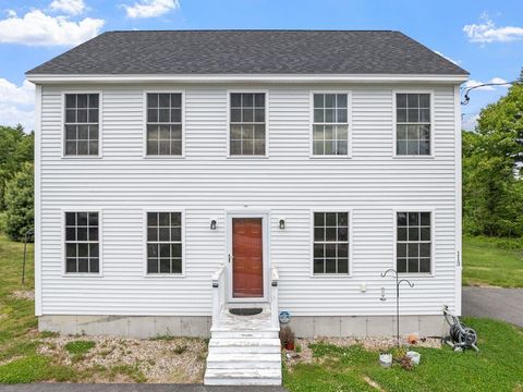 Photo of 113 Richards Way, Farmington, NH 03835 (MLS # 5091968)