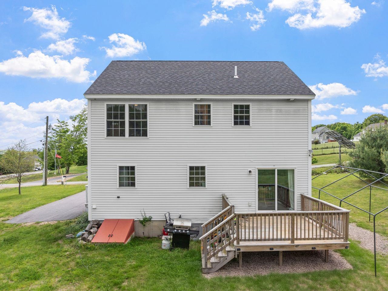 113 Richards Way