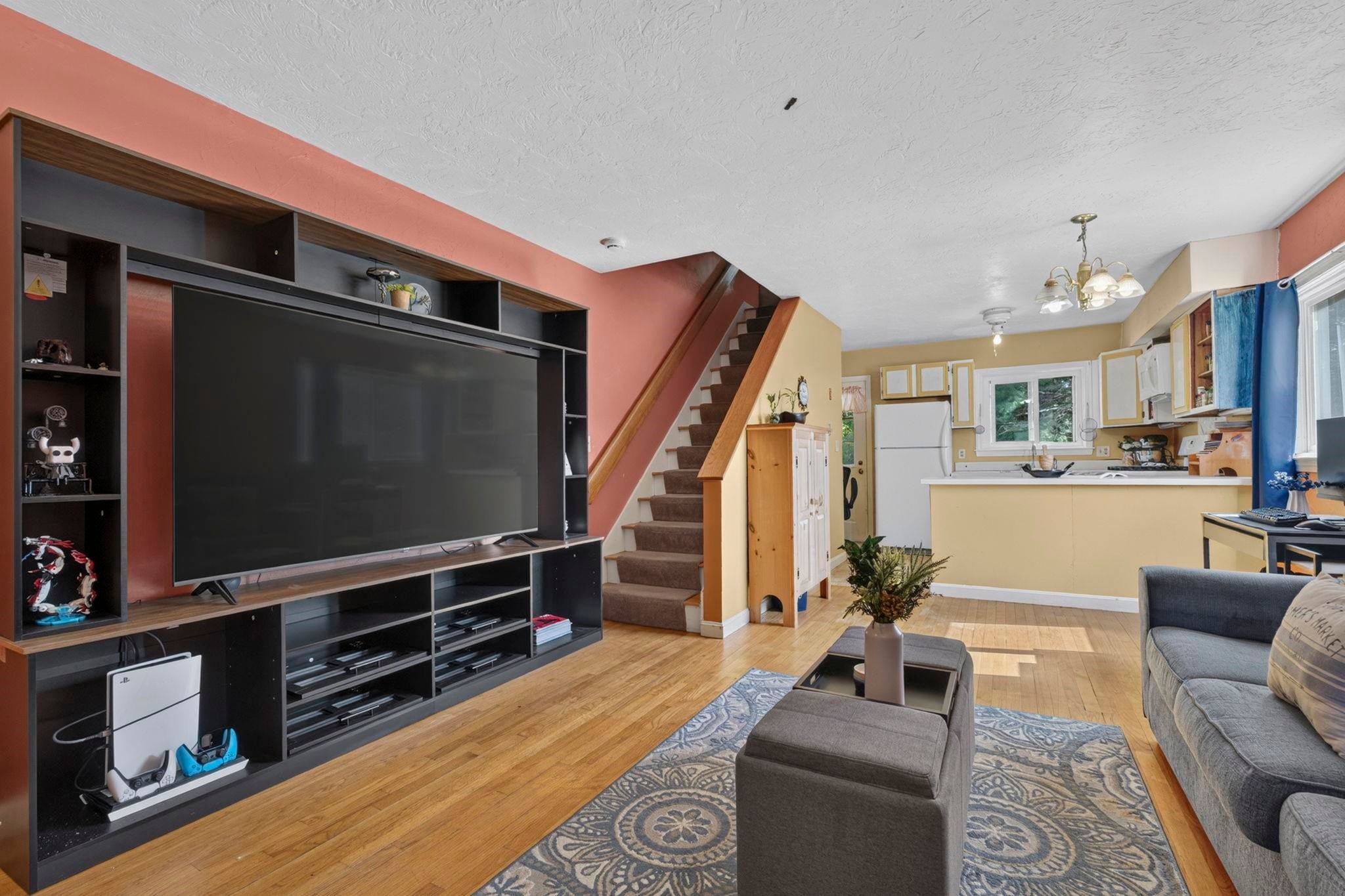 62 Freetown Road 32