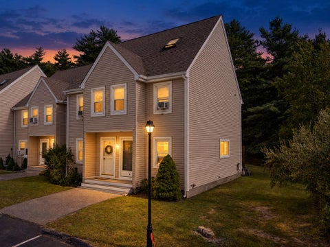 Photo of 62 Freetown Road #32, Raymond, NH 03077 (MLS # 5109644)