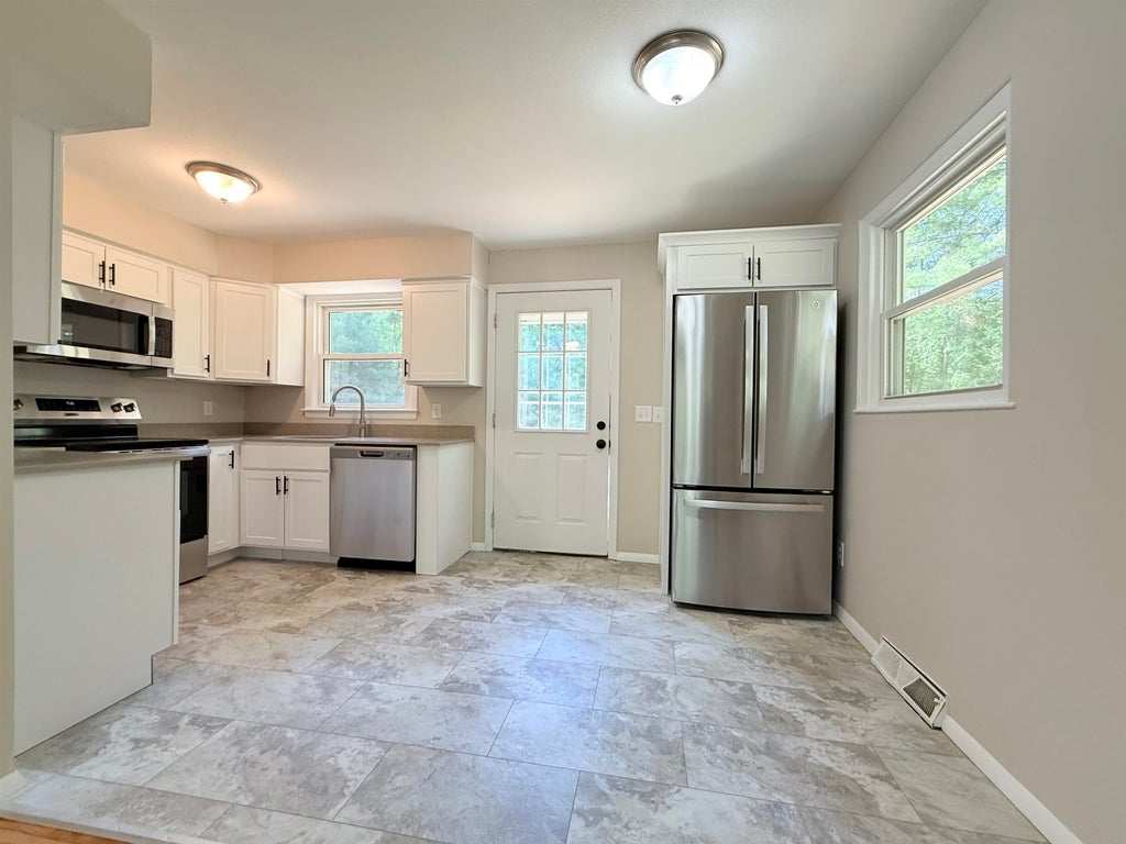 Photo of 37 Bluff Street, Salem, NH 03079 (MLS # 5094044)