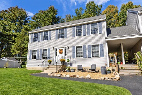 Photo of 66 Pelham Road, Hudson, NH 03051 (MLS # 5113851)