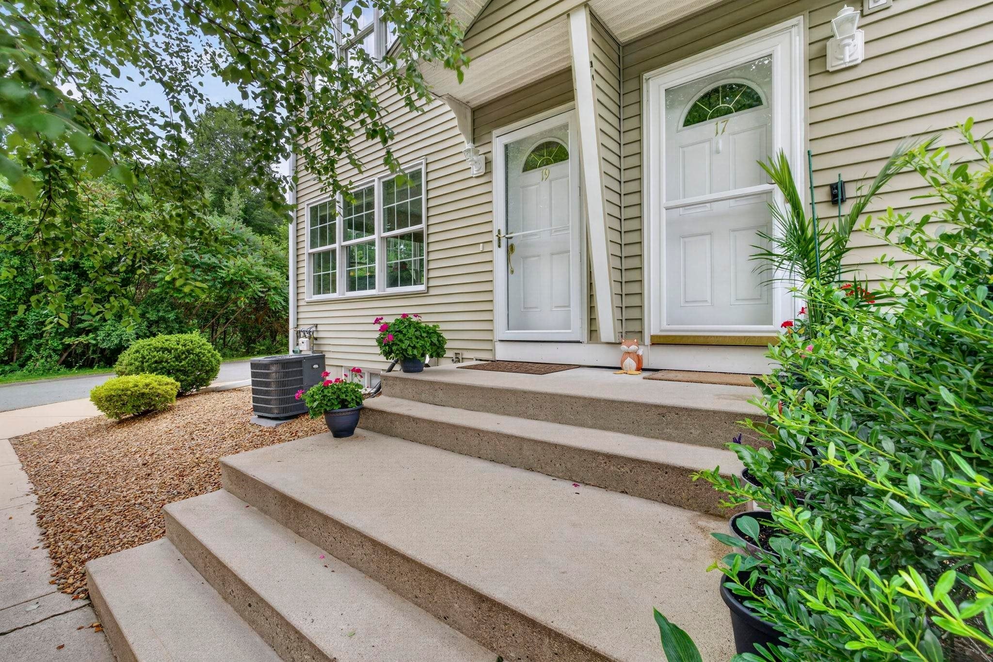 19 Steeple Chase Drive