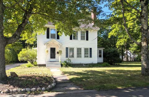 Photo of 11 Copeland Drive, Rochester, NH 03867 (MLS # 5105221)