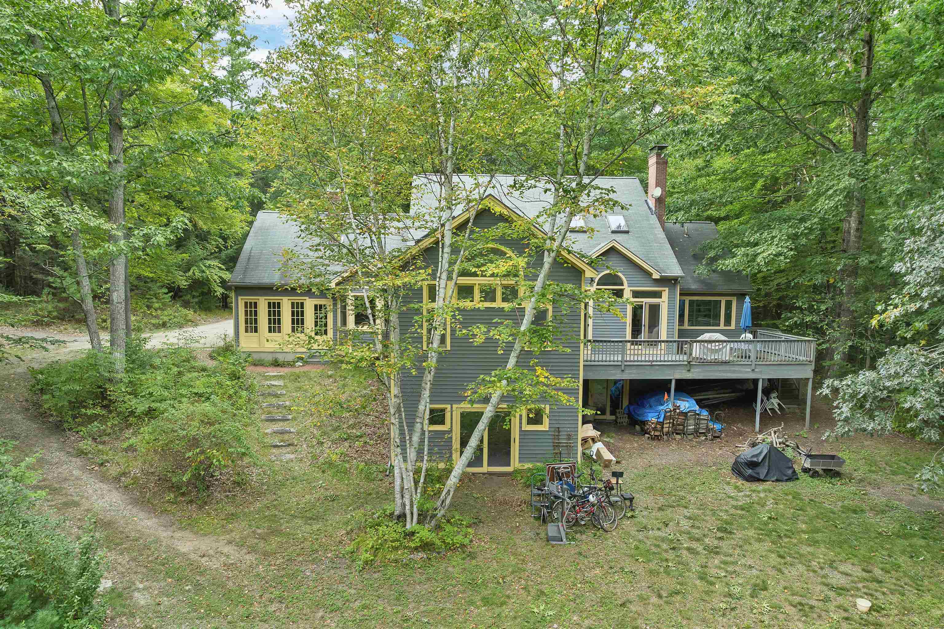 7 Mooers Road