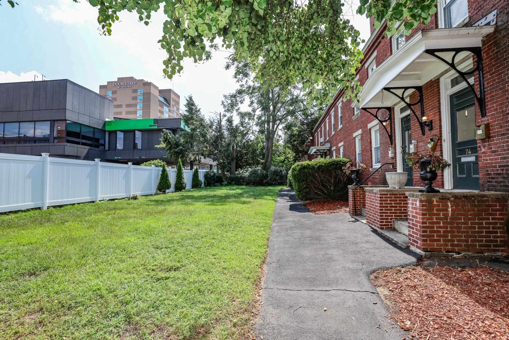 Photo of 74 West Merrimack Street #1, Manchester, NH 03101 (MLS # 5106632)