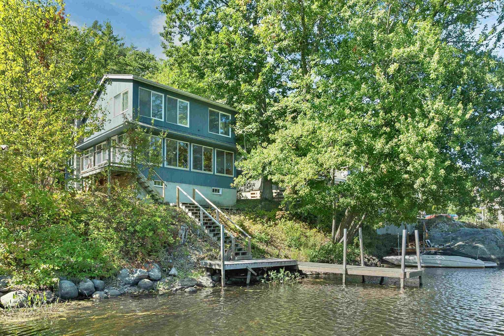 Photo of 37 Riverlake Street, Alton, NH 03809 (MLS # 5110207)