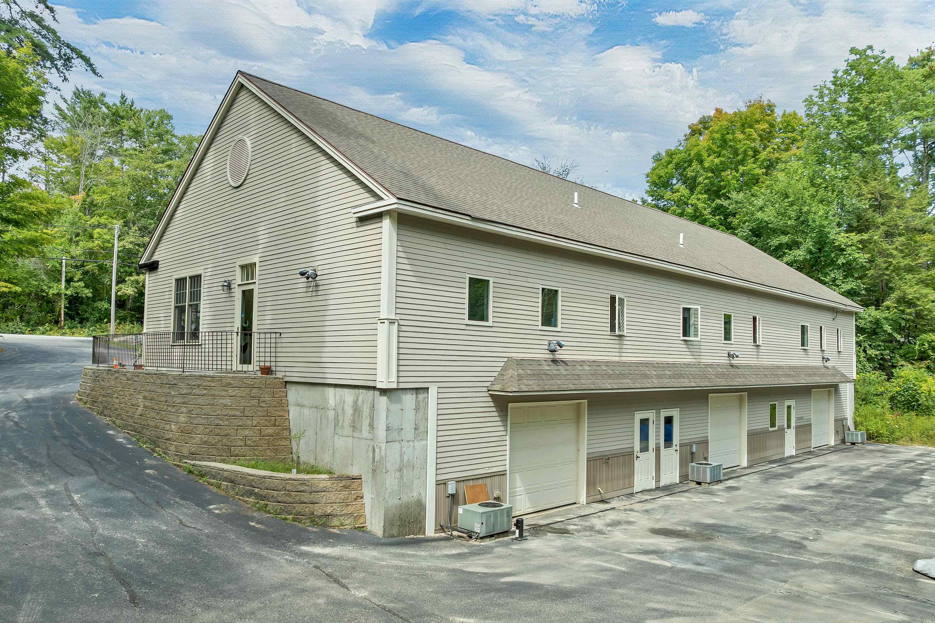 591 Center Street