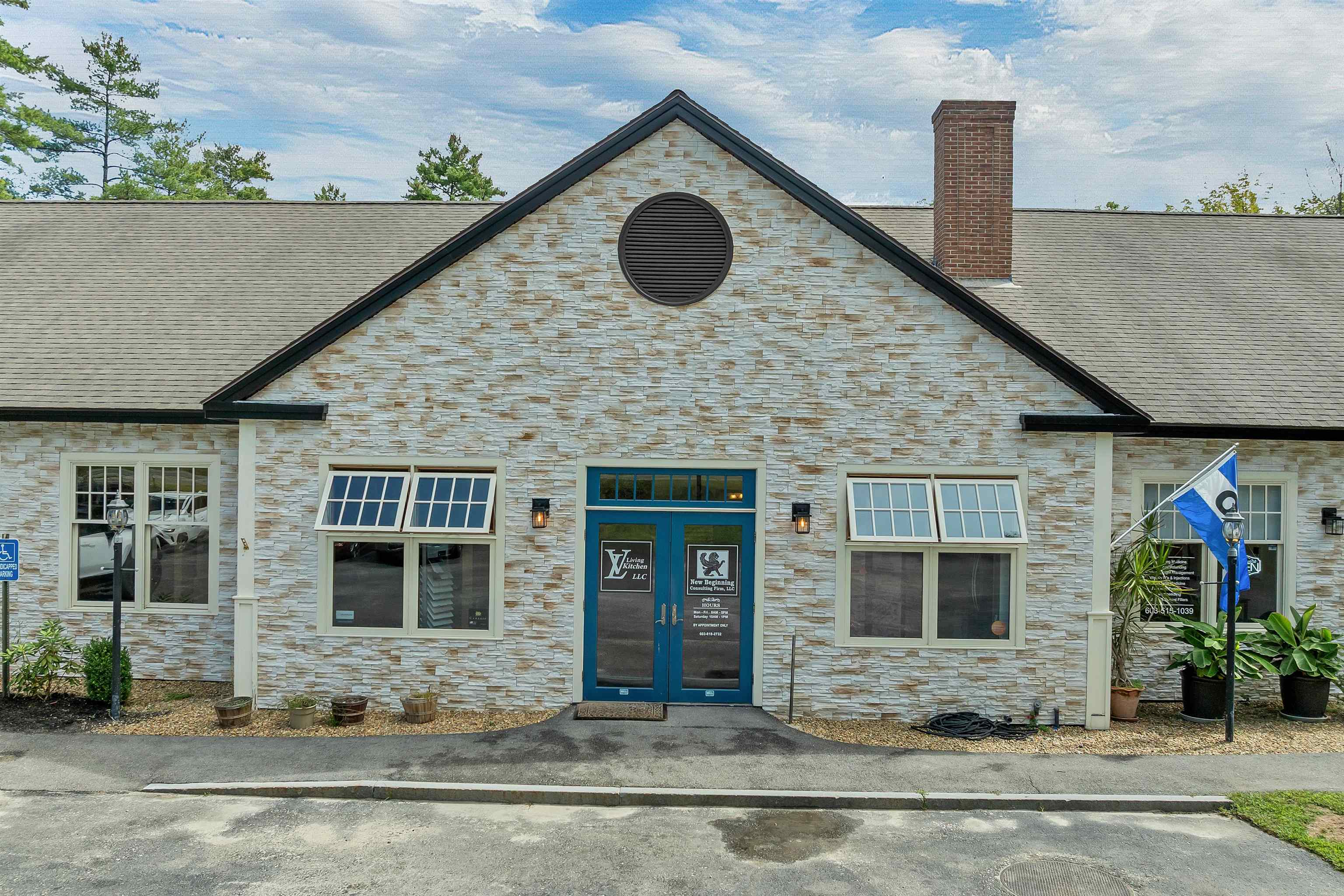 591 Center Street