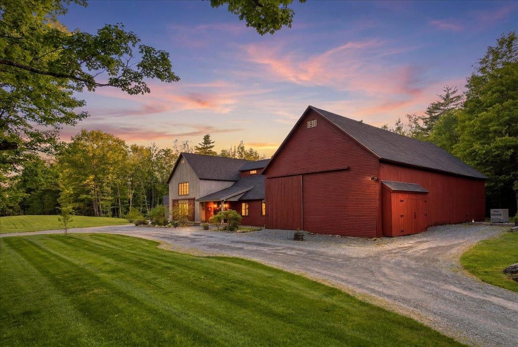 Photo of 908 Old Franconia Road, Bethlehem, NH 03574 (MLS # 5093932)