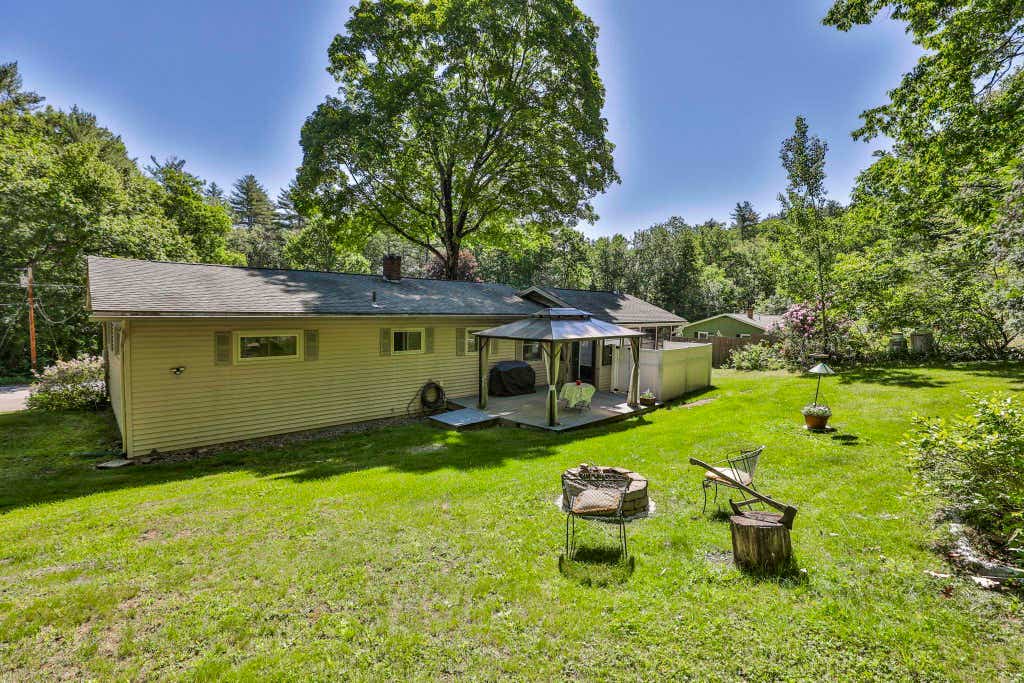 Photo of 2 Dove Street, Boscawen, NH 03303 (MLS # 5093683)