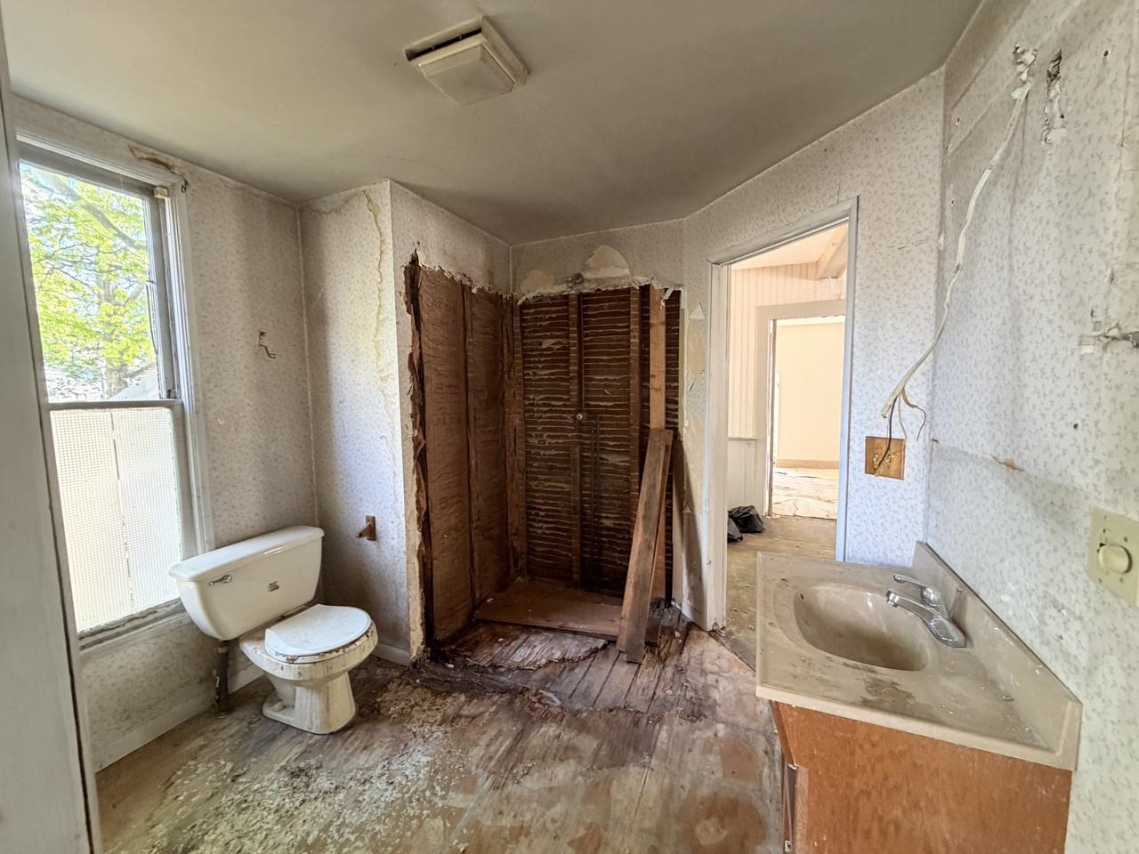 11 Allen Avenue
