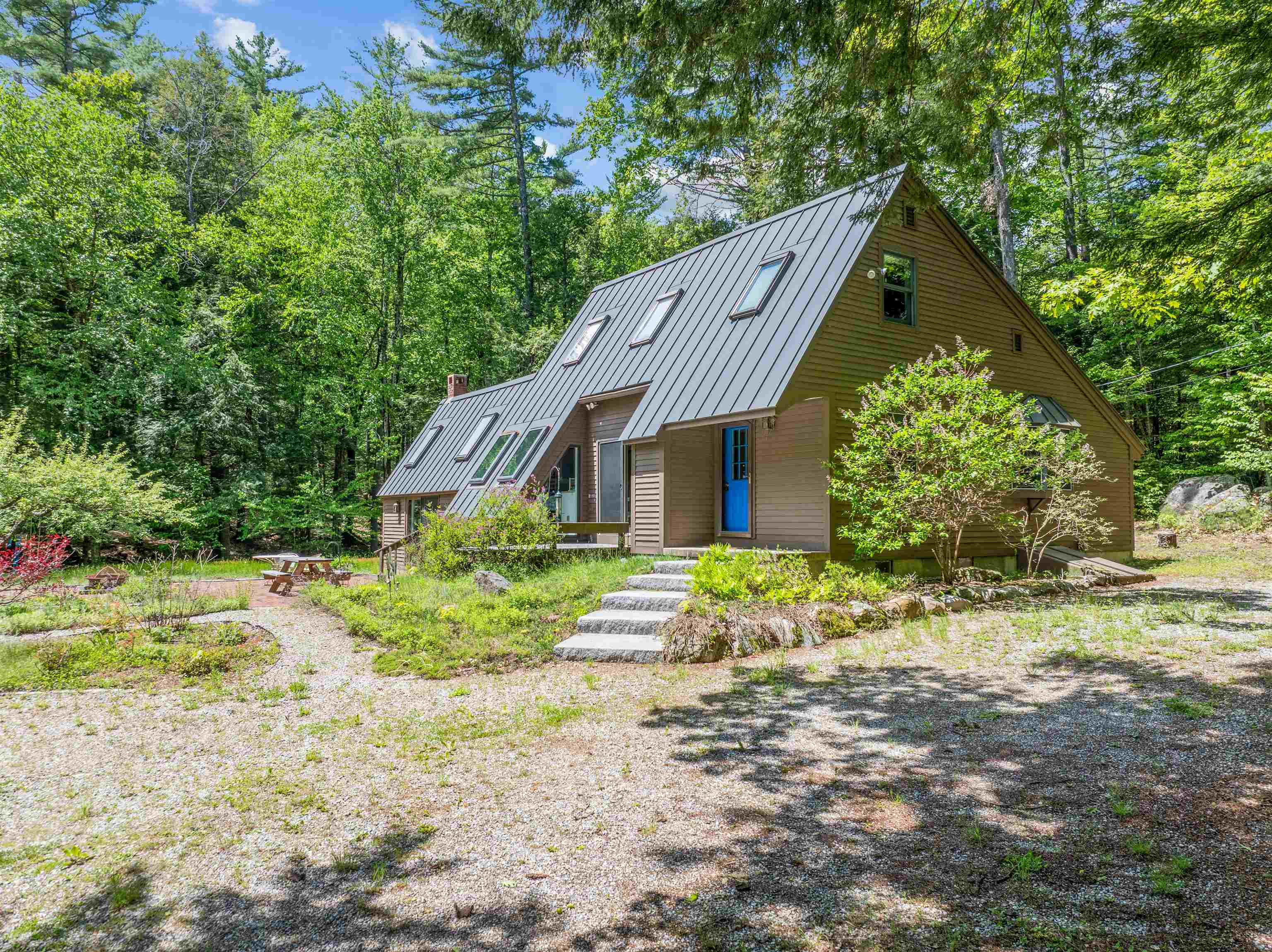 47 Forest Pond Road
