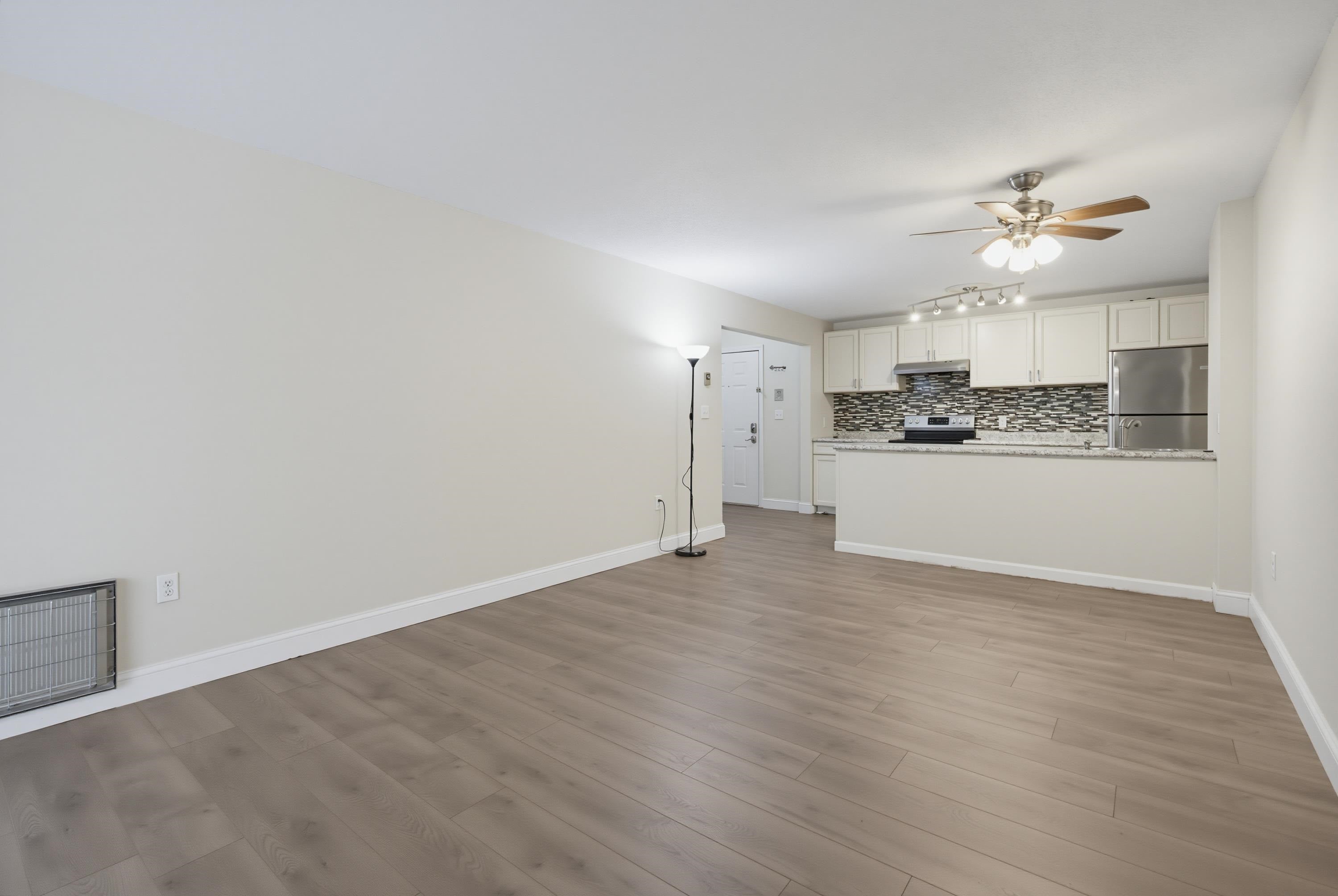 120 Fisherville Road 164