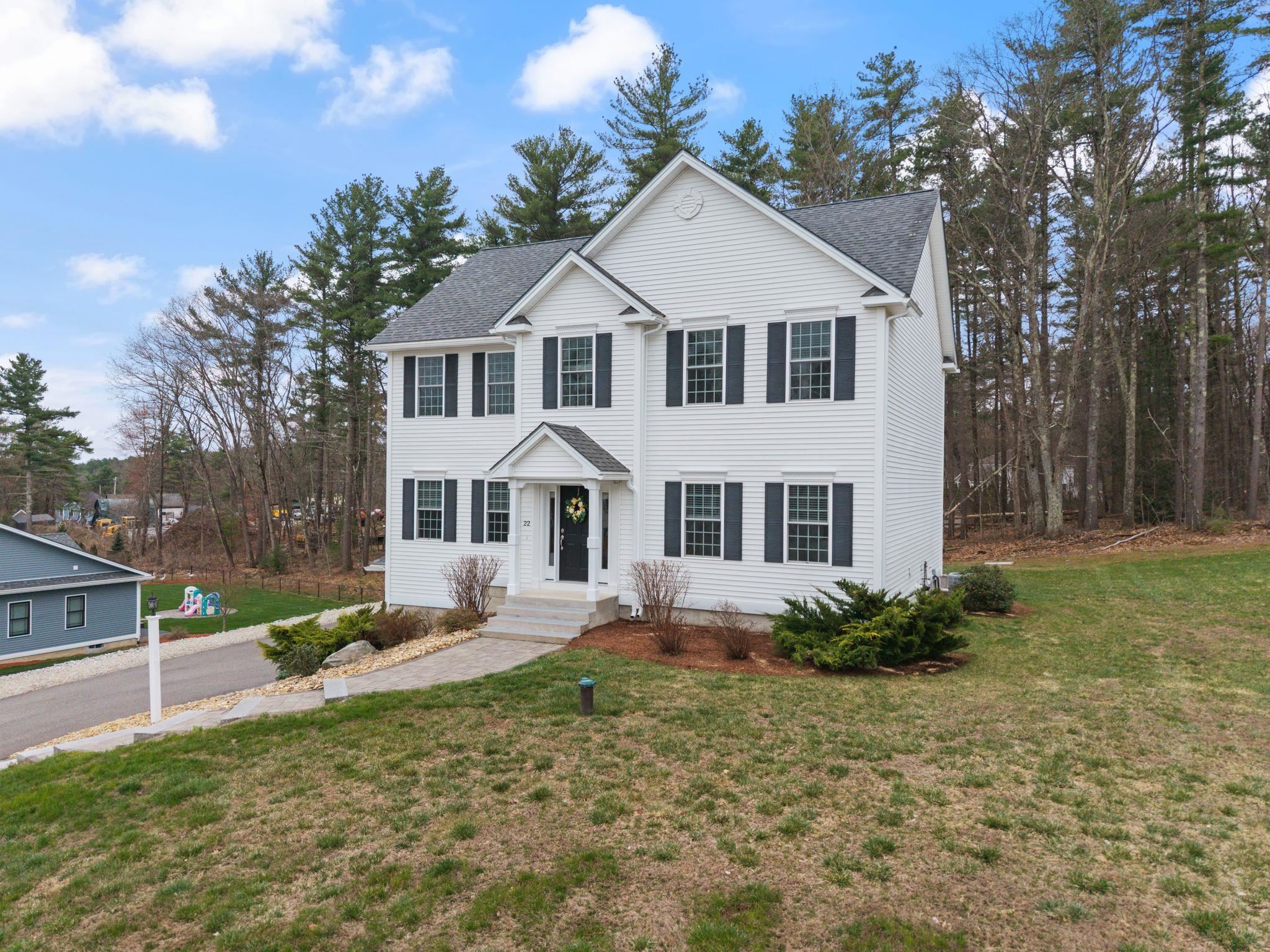 22 Rolling Woods Drive