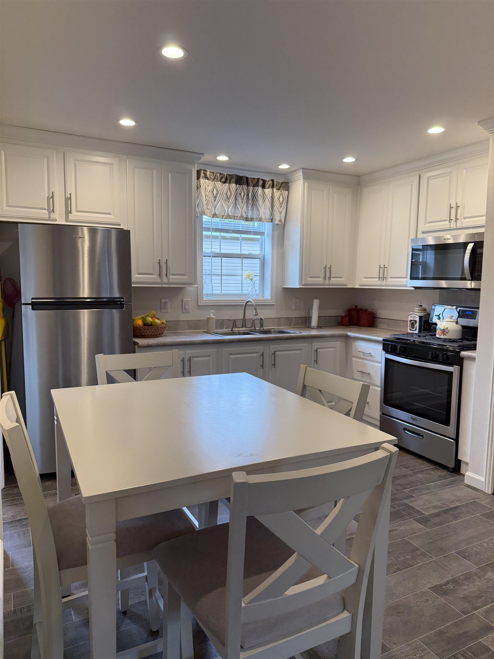 14 Sir Lancelot Drive