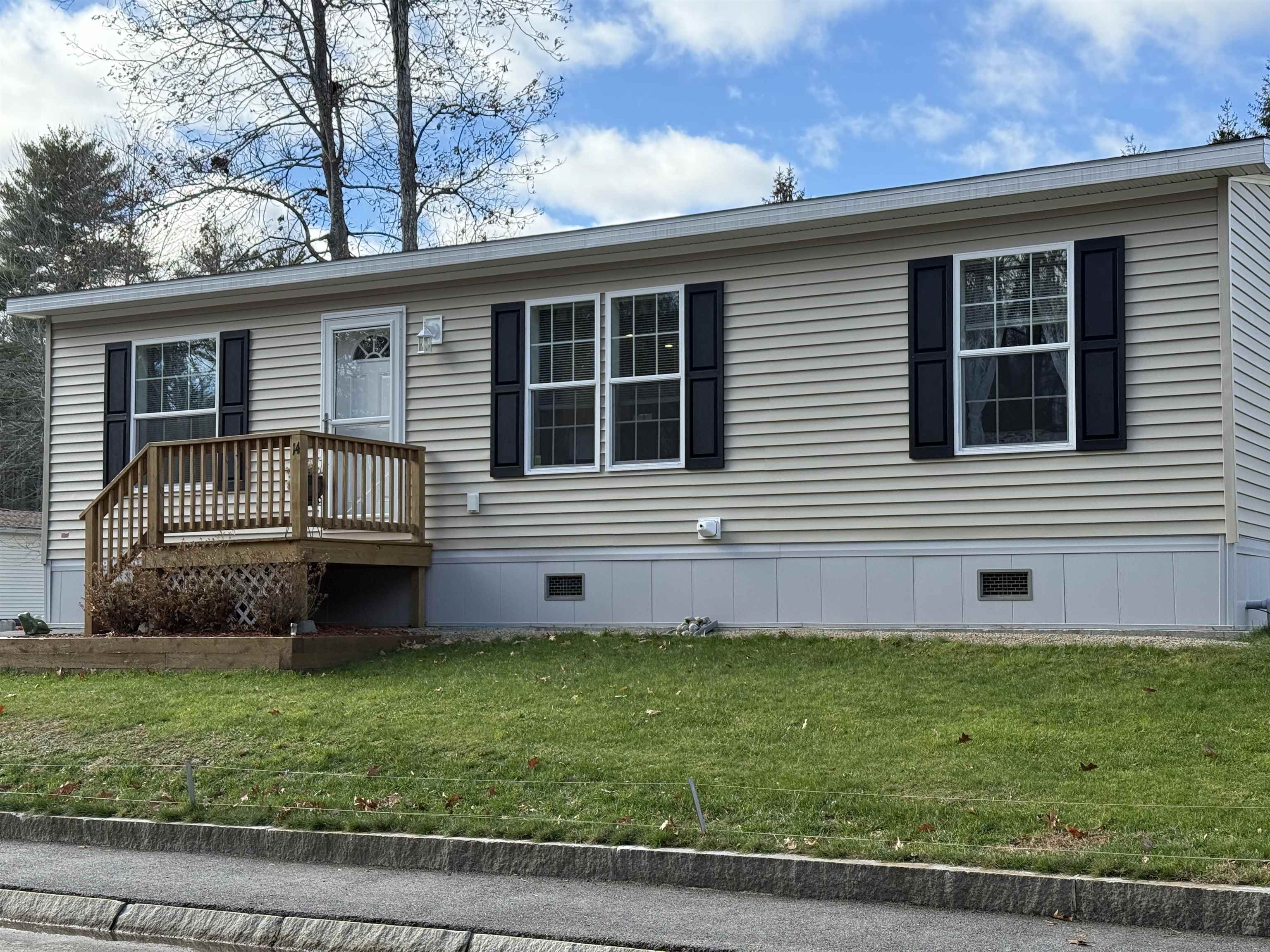14 Sir Lancelot Drive