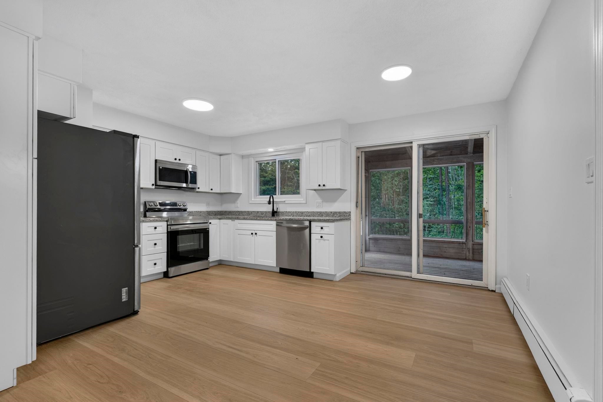 12 Sunnyside Drive