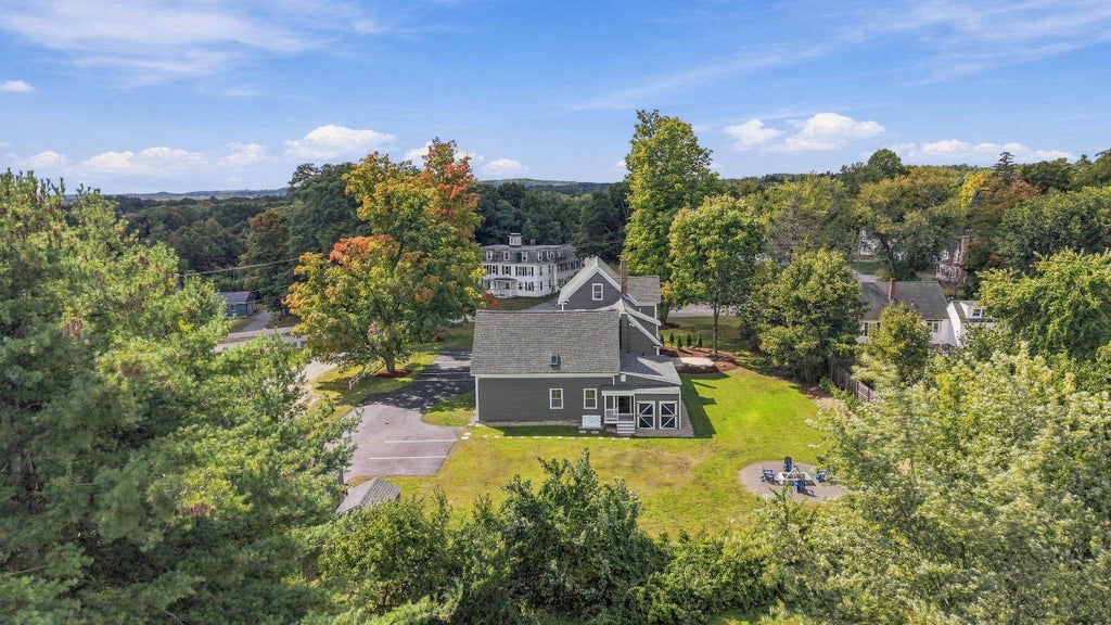Photo of 8 Depot Street #2, Merrimack, NH 03054 (MLS # 5111446)