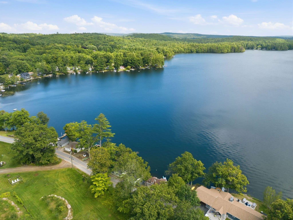 Photo of 203 Lake shore Drive, Franklin, NH 03235 (MLS # 5108770)