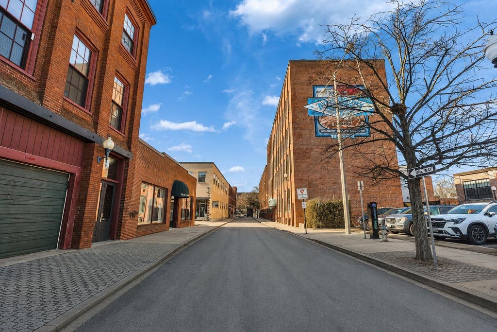 Photo of 16 Church Street #2B, Keene, NH 03431 (MLS # 5077864)