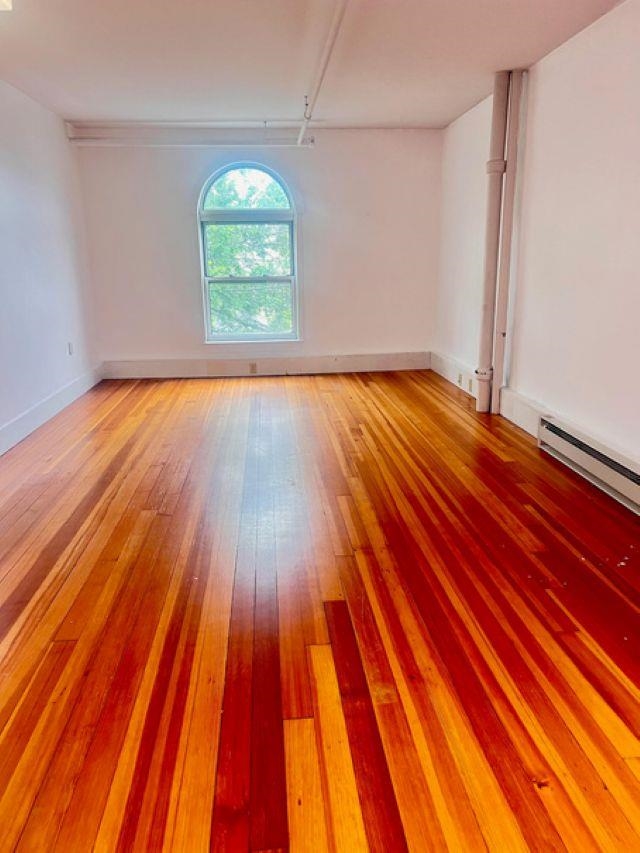 7 Wallingford Square 301