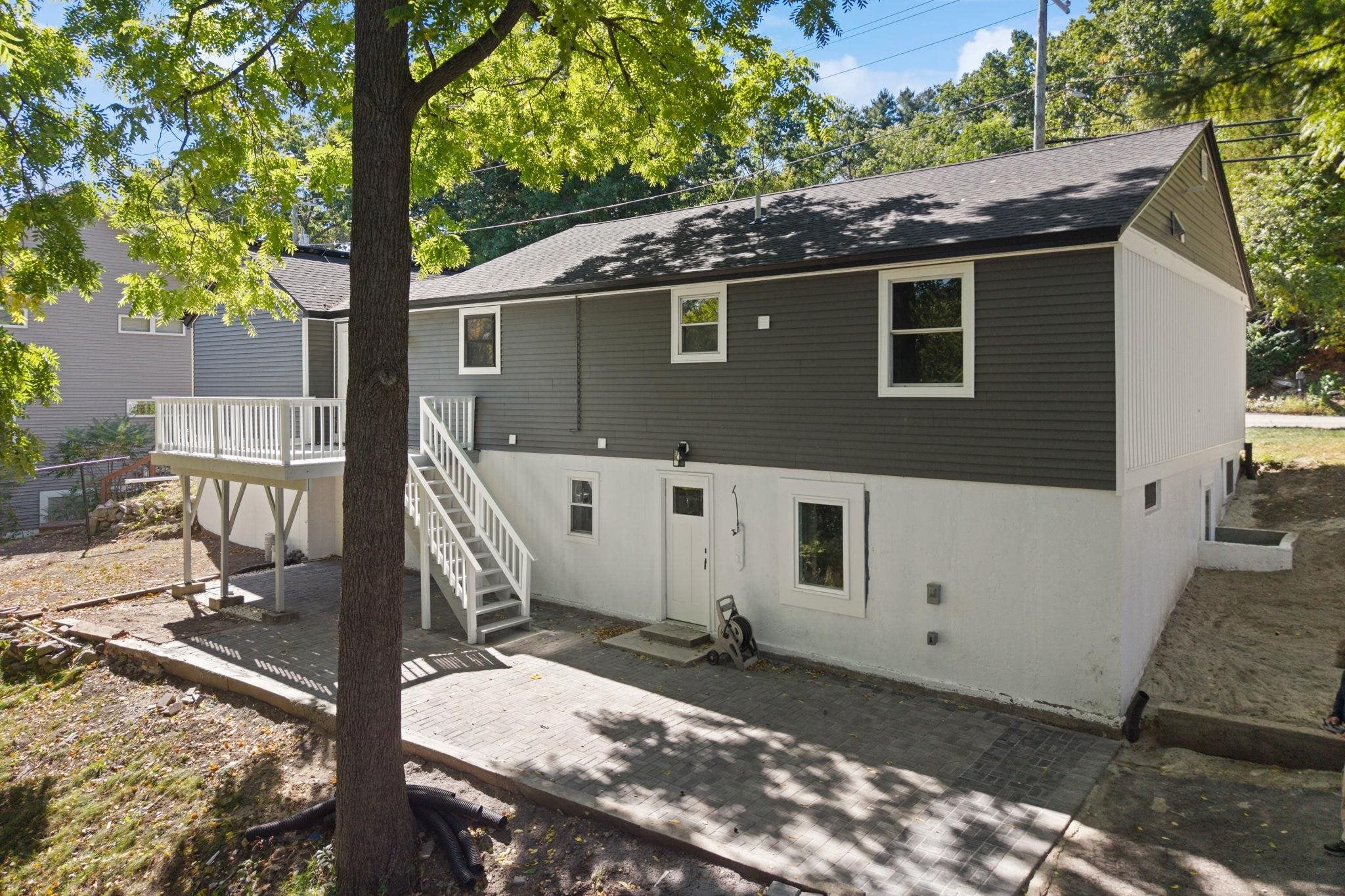 755 Mammoth Road