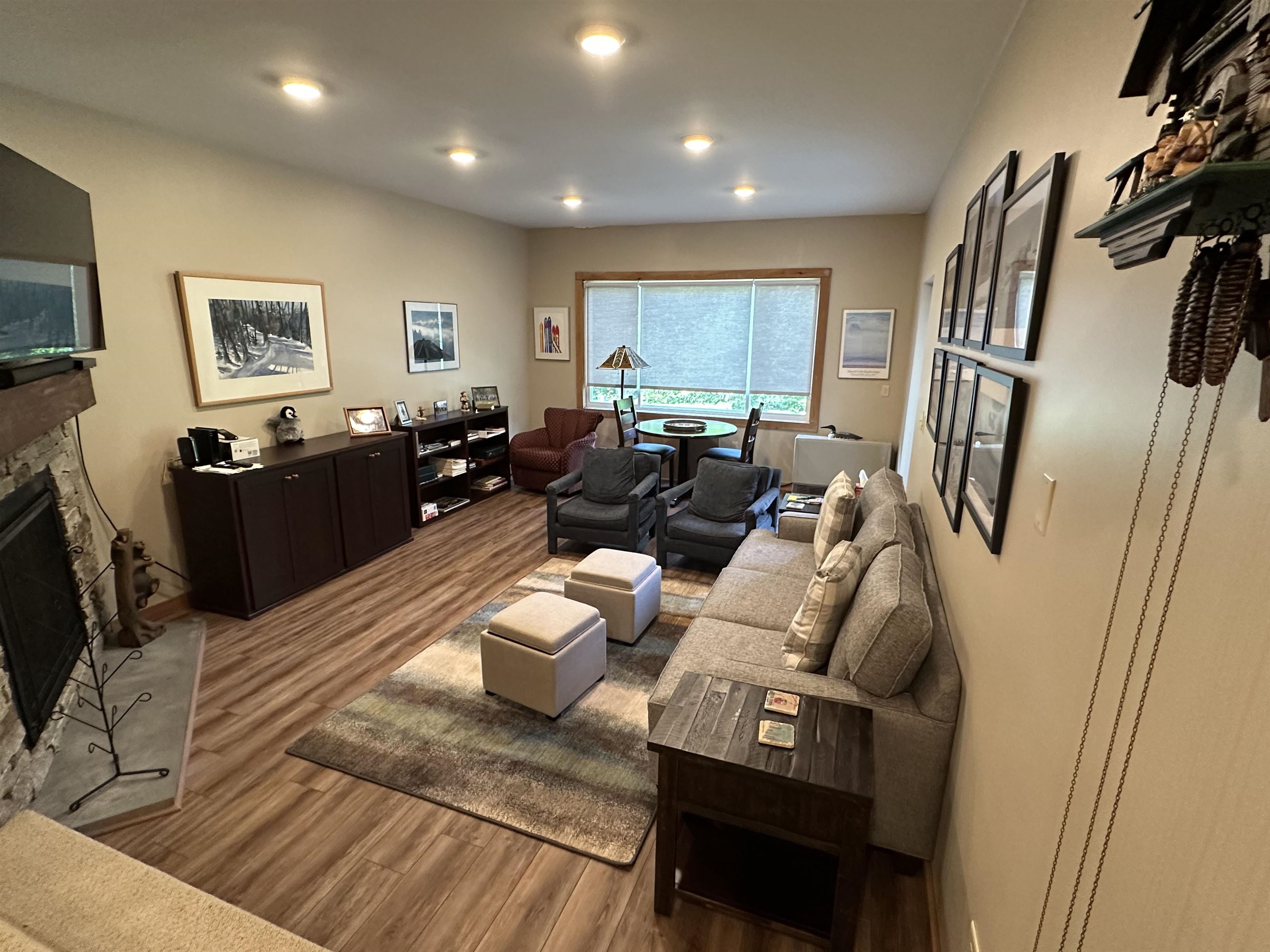 8 Emerson Way F-1