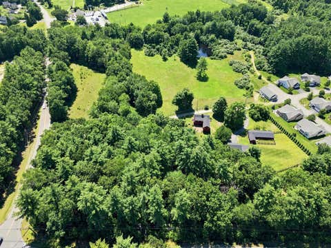 Photo of 11 Smith Lane, Amherst, NH 03031 (MLS # 5106145)