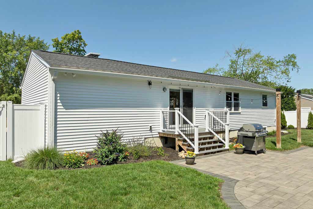 Photo of 3 Trafford Road, Hampton, NH 03842 (MLS # 5105650)