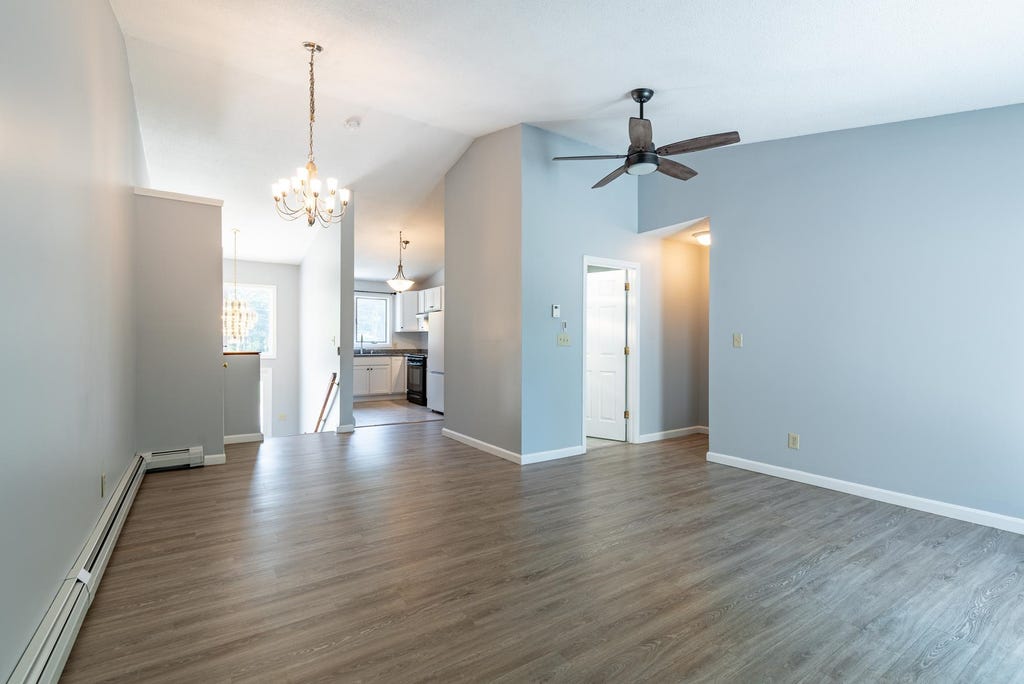 Photo of 22 Meadowbrook Village, Rochester, NH 03867 (MLS # 5102117)